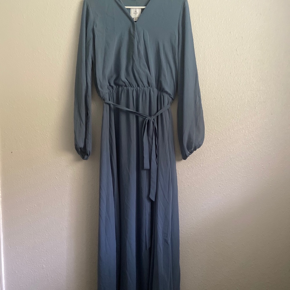 David’s Bridal modest maxi dusty blue dress+ slit